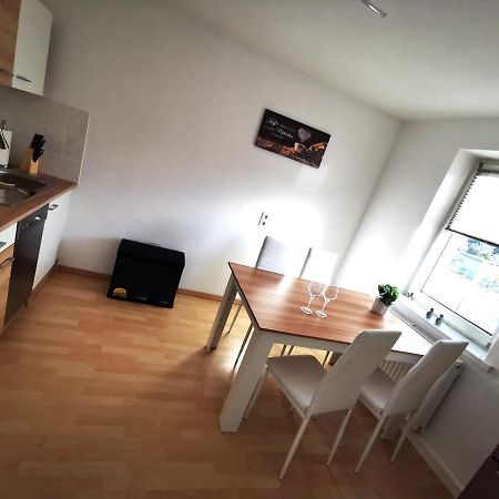 Zentral Und Ruhig In Chemnitz Apartment Luaran gambar