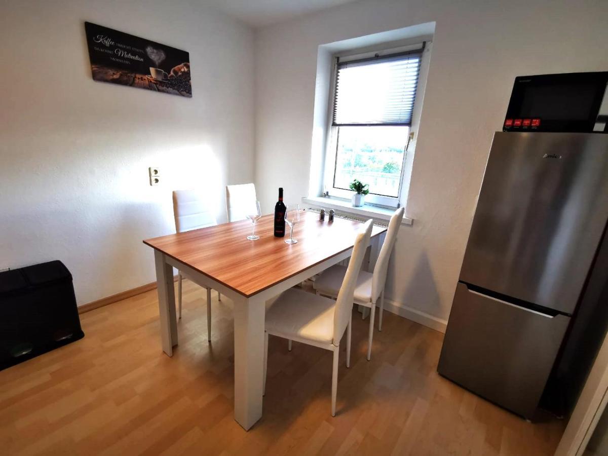 Zentral Und Ruhig In Chemnitz Apartment Luaran gambar